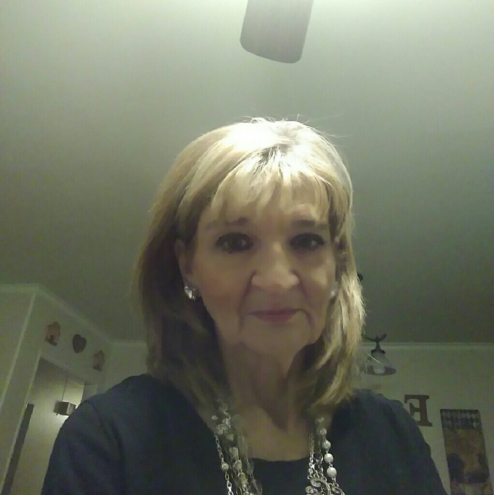 Meet your Posher, Linda