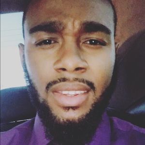 Meet your Posher, Devonte