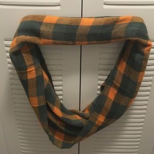 ModCloth Circle Scarf