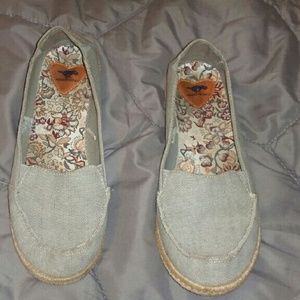 Rocket dog blue slip ons