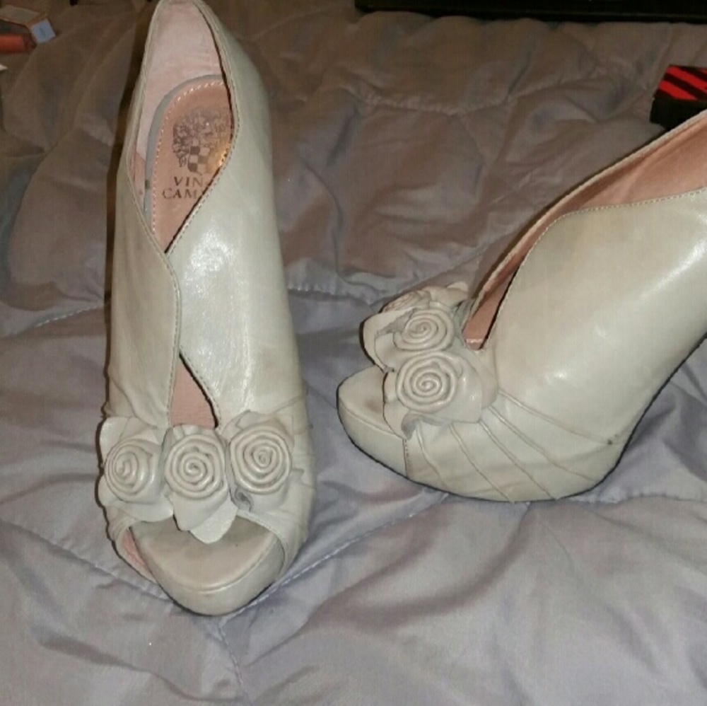 Vincent camuto heels