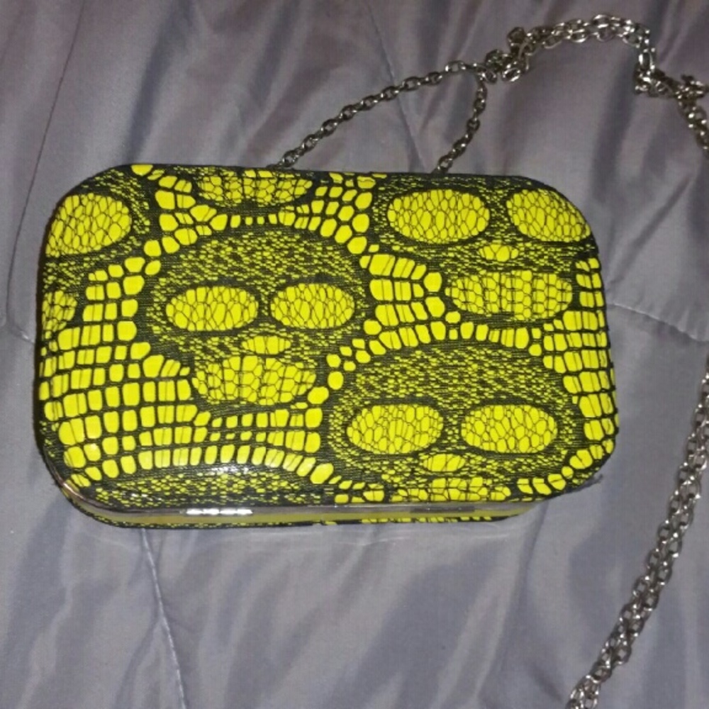 Vintage betsey Johnson clutch