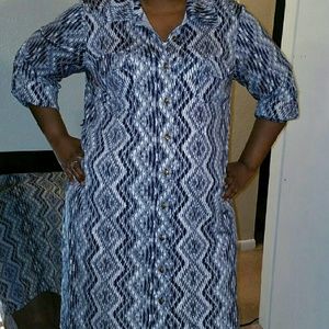 2 Button down dresses/get both dresses