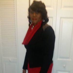 Meet your Posher, Valerie