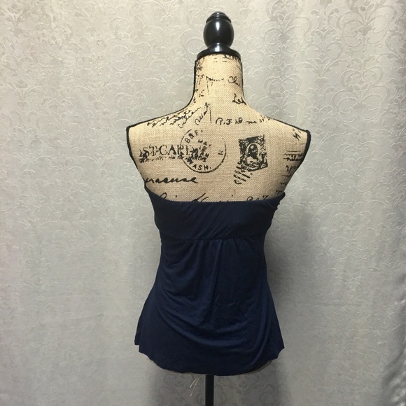 Sexy tube top. Soft t-shirt material 😍 - Picture 3 of 3