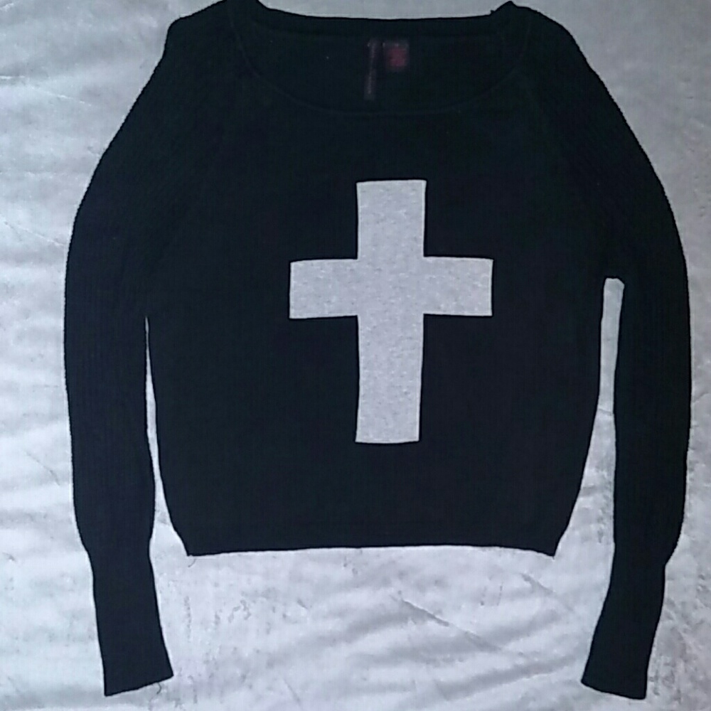Heart-N-Crush Black Cotton Sweater with Grey Cross