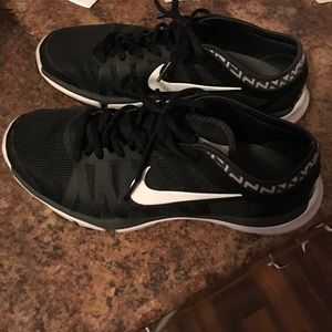 Nike flex supreme tr3's