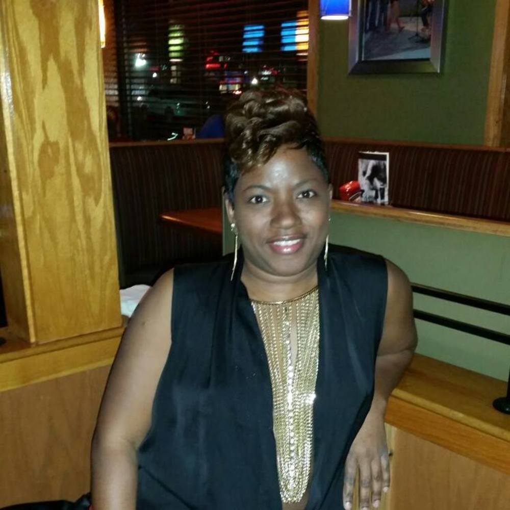 Meet your Posher, Sharika