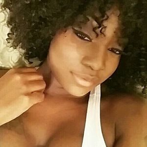 Meet your Posher, Kara