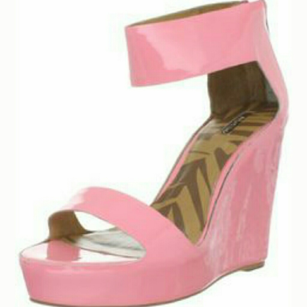 Matiko pink wedge summer sandals platforms size 7