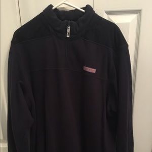 Men's vineyard vines pullover!