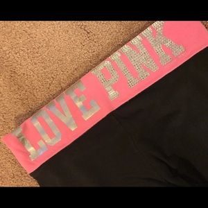 VS yoga pants