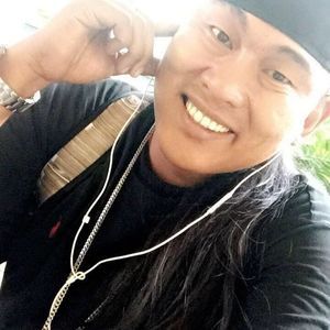 Meet your Posher, Leo