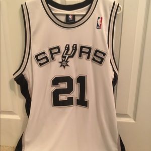 Spurs jersey!