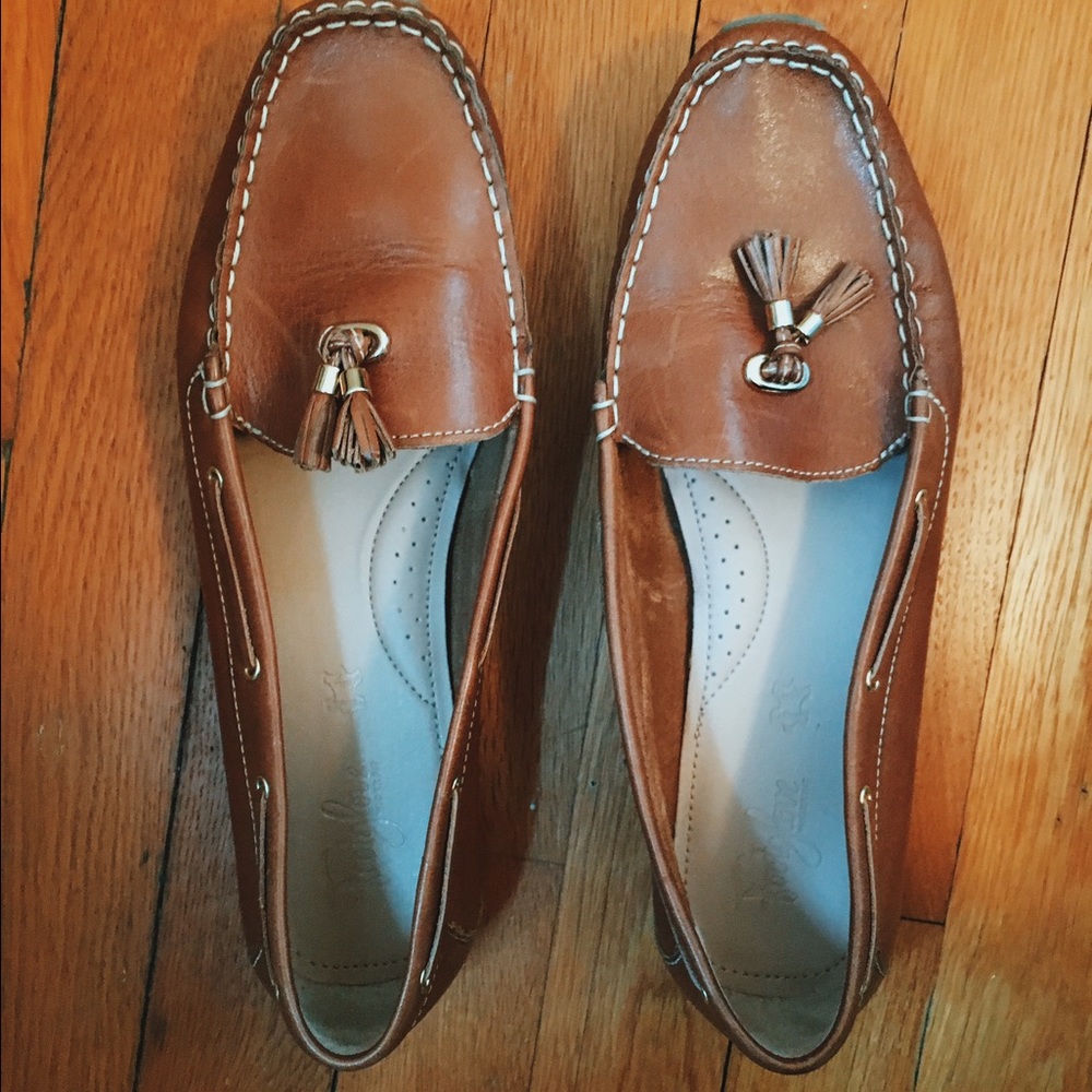 Leather Loafers / Boat Shoes