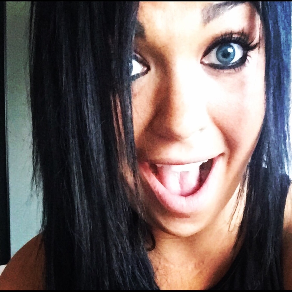 Meet your Posher, Shannon