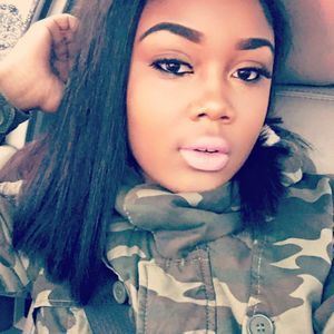 Meet your Posher, Martunya