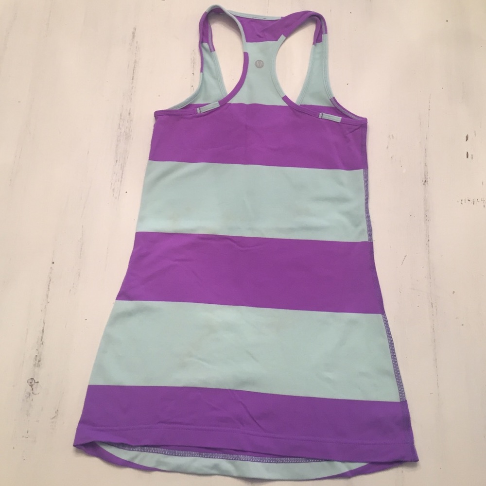 Lululemon Athletica yoga tank top