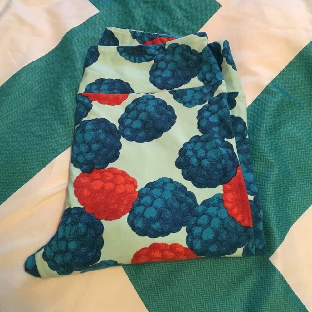 LuLaRoe TC Leggings - Raspberry