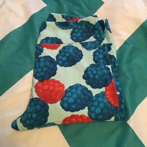 LuLaRoe TC Leggings - Raspberry