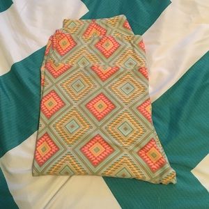 LuLaRoe TC Leggings