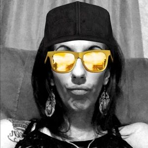 Meet your Posher, Ollie