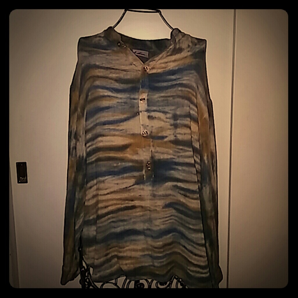Beautiful Linen Top