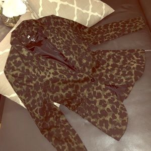 Green leopard print blazer