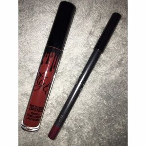 Leo Kylie Lip Kit