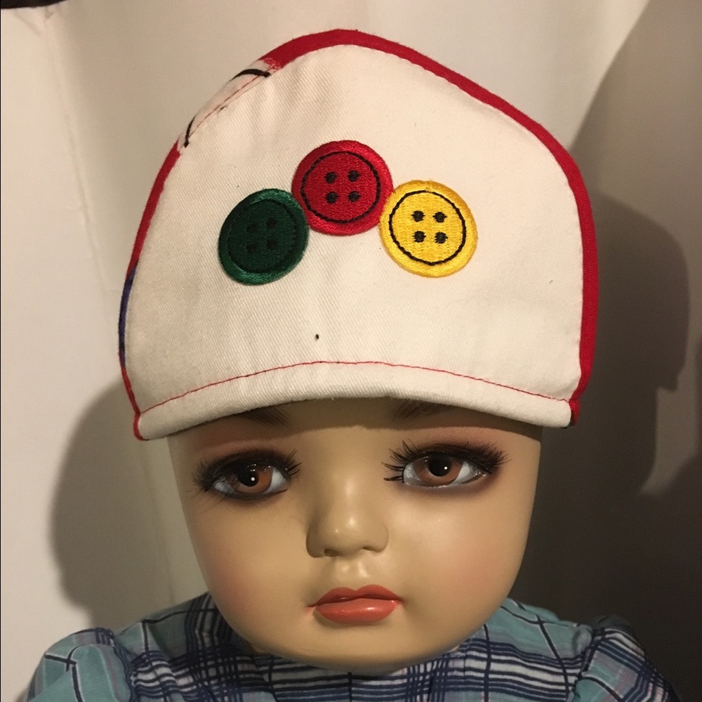 Buttons themed Hat Size 21 Infant - Picture 2 of 2