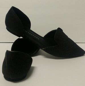 Chinese Laundry pointed toe flat