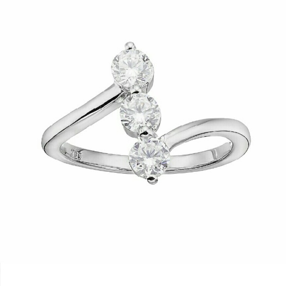 Sterling silver ring - Picture 1 of 2