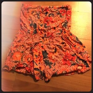 Billabong size M romper