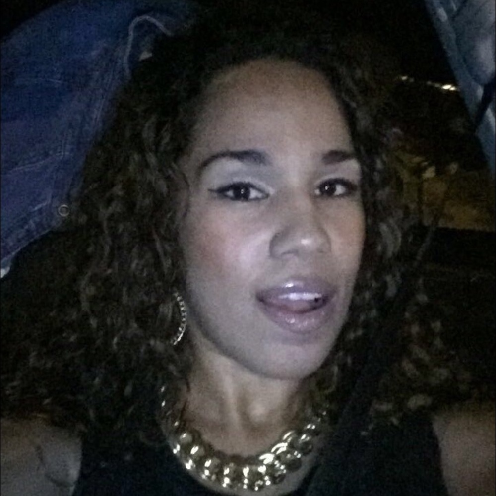 Meet your Posher, Jasmine