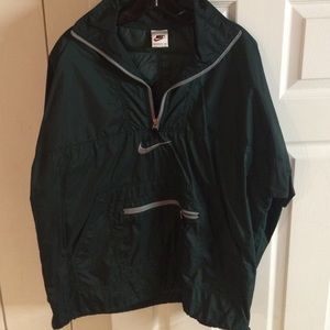 Nike green xl anorak with front zipper pocket