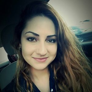 Meet your Posher, Crystal