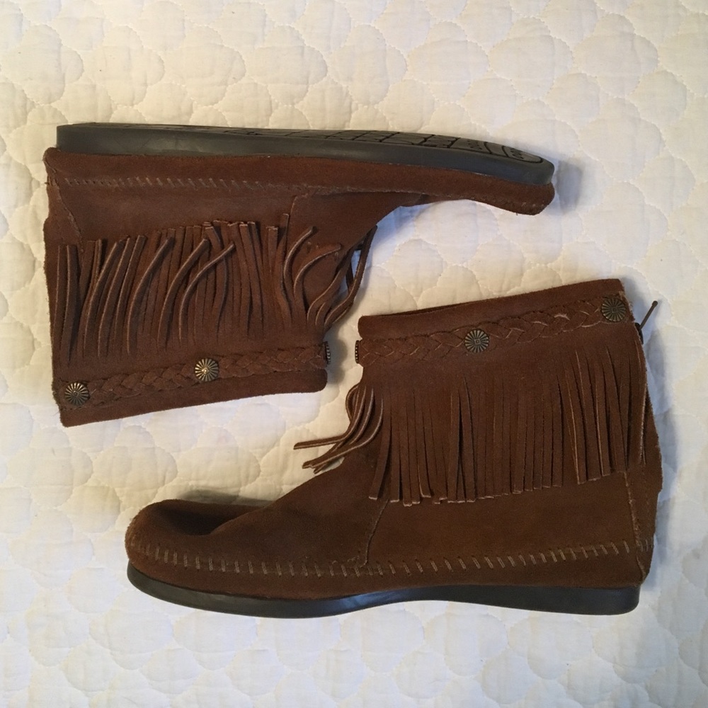 Minnetonka moccasins