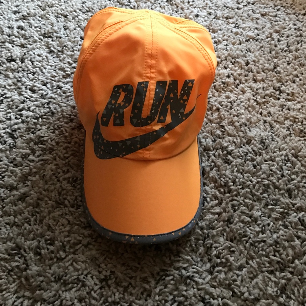 Nike Run Hat