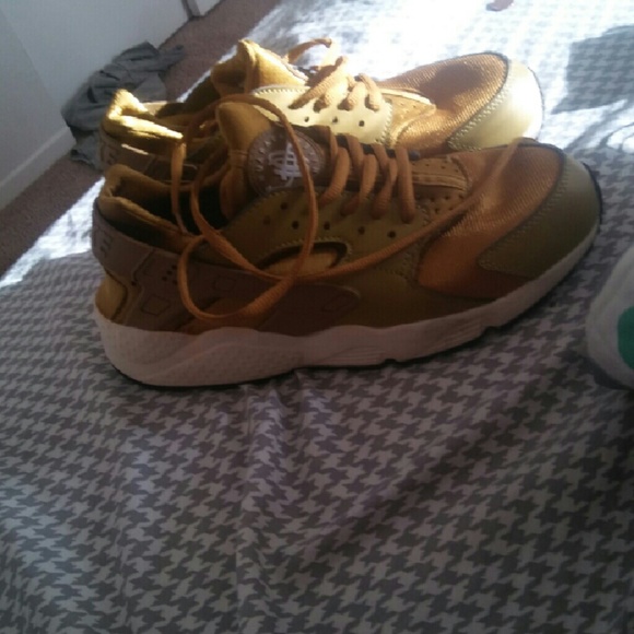 Huarache - Picture 1 of 1