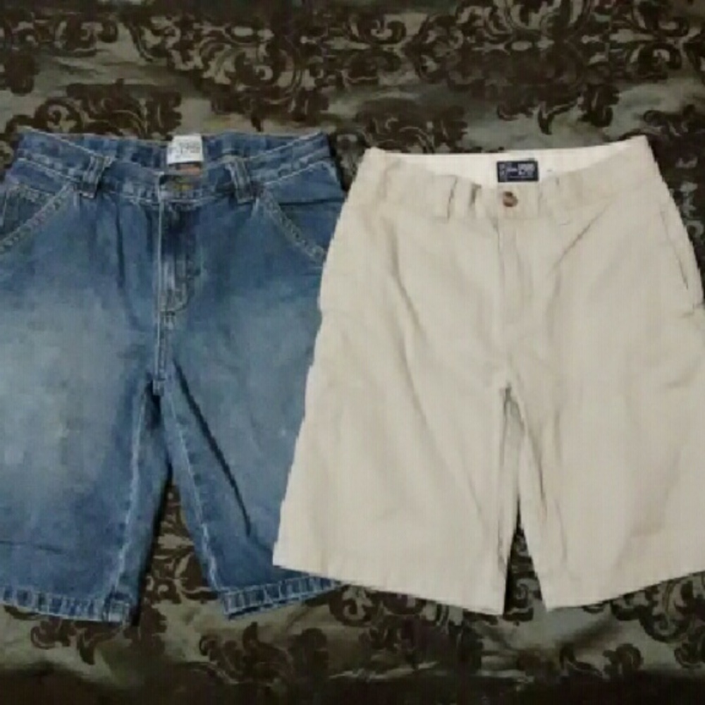 2 pairs of boys place shorts size 10 offer!