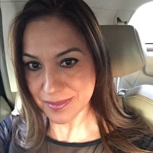 Meet your Posher, Sandra