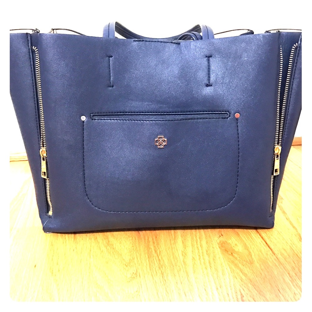 Ann Taylor Signature Full Size Tote