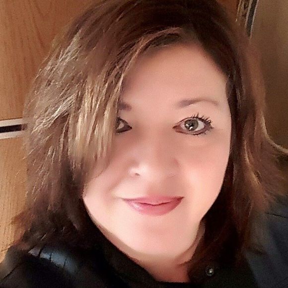 Meet your Posher, Dawn - Picture 1 of 1