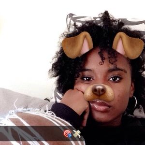 Meet your Posher, Mya