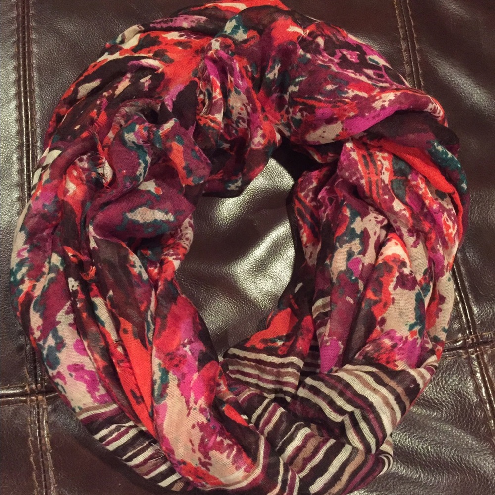 Infinity Scarf - Picture 2 of 4