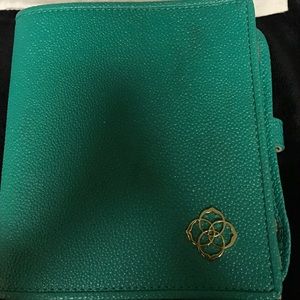 Kendra Scott organizer