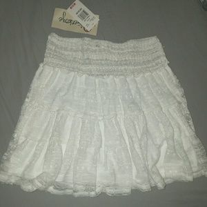 Olsenboye white lace skirt