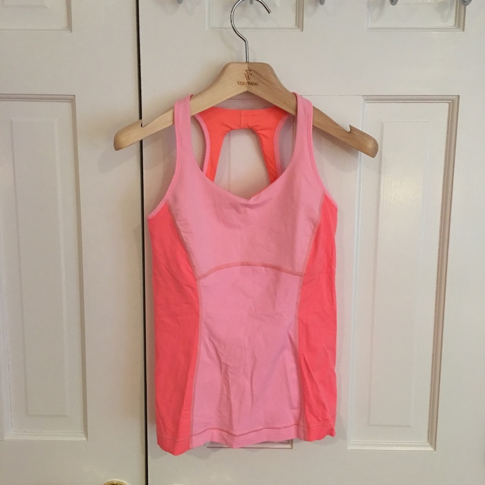Lululemon athletic tank with built in sports bra