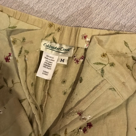 Capris - Picture 2 of 4