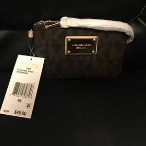 Michael Kors SM wristlet brown